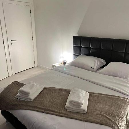 Ruime Luxe Kamer In Centrum Brugge Met Badkamer! Eksteriør bilde