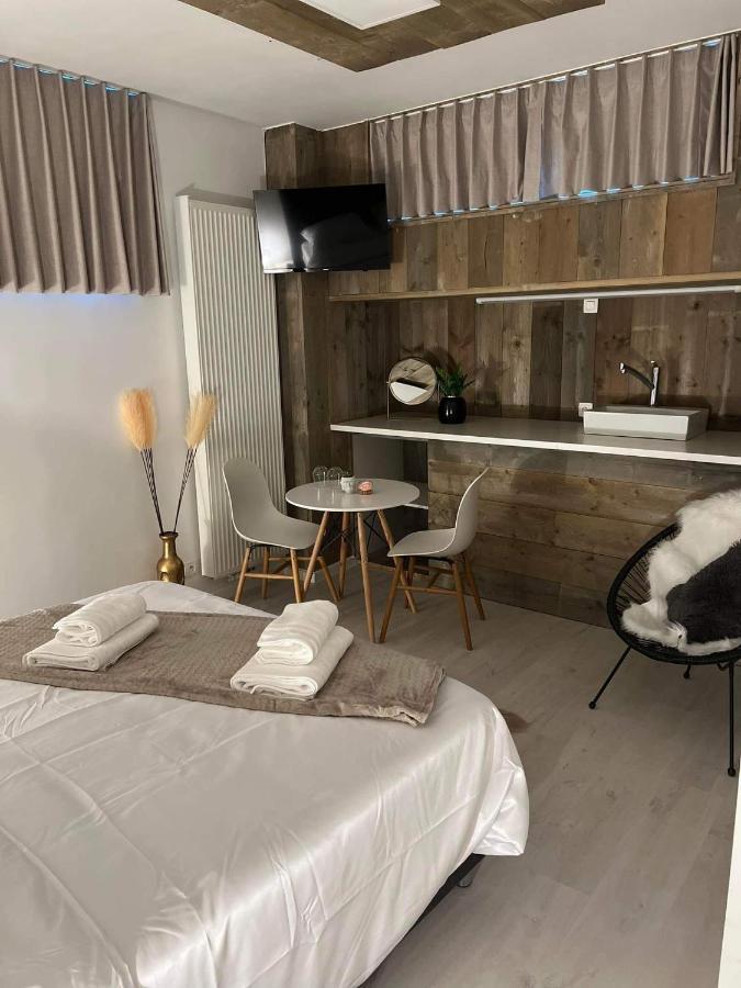 Ruime Luxe Kamer In Centrum Brugge Met Badkamer! Eksteriør bilde